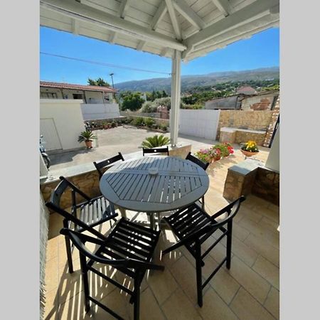 Panos Rooms Modern 3-Bedroom Apartment Andros Town Exterior foto