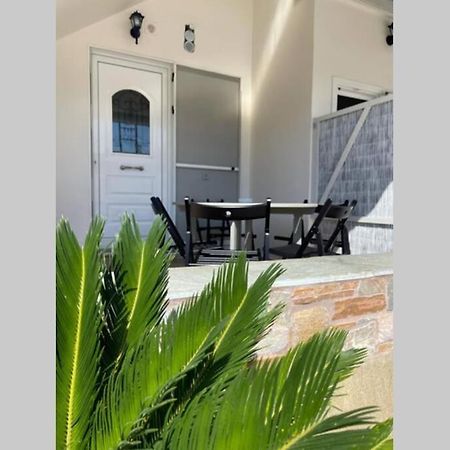Panos Rooms Modern 3-Bedroom Apartment Andros Town Exterior foto